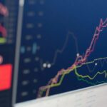 Nhà đầu tư nên mua và nắm giữ một cổ phiếu trong bao lâu?